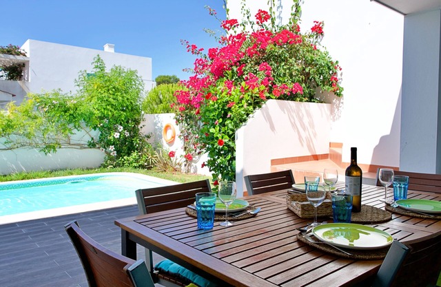 Casa da Prainha - Private Pool, Next to the Beach