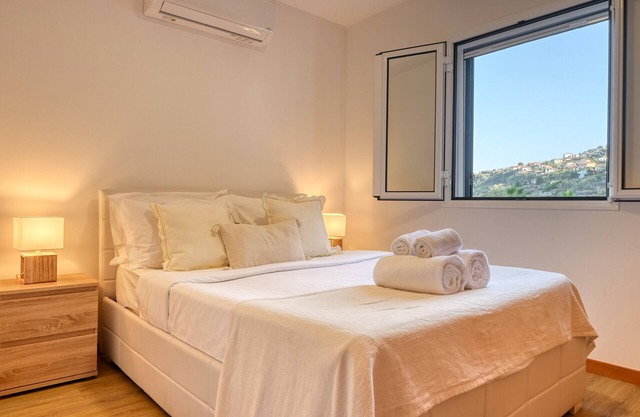 Casa Familia Pestana 2, a Home in Madeira