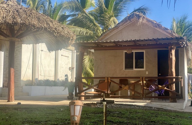 Casa Luna Playa la Saladita - Casa Las Palmas