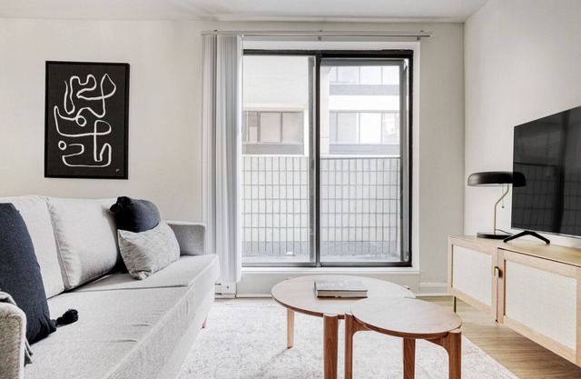 Central Cambridge 2BR near restaurants, steps from Train, by Blueground