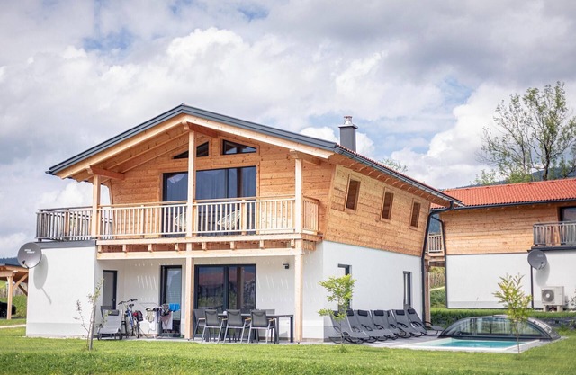 Chalet in Inzell with Pool & Alpine View