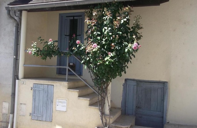 Chaleureuse petite maison avec jardin