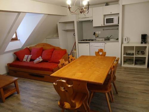 Charmant Appartement 2 Pièces pour 6 à Vignec avec Piscine, Proche Saint-Lary-Soulan et Télécabine - FR-1-504-118