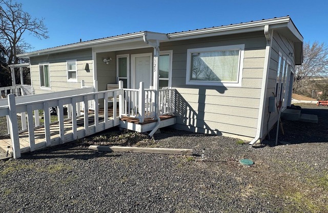 Charming 1-bedroom house with AC and WiFi in peaceful Pendleton