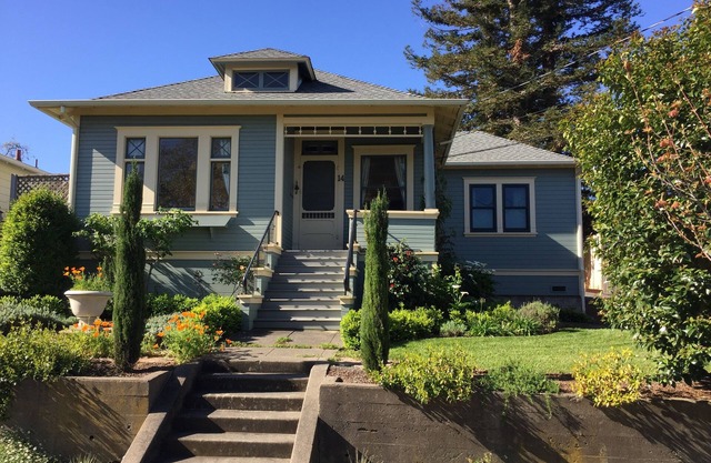 Charming 3-bedroom house in West Petaluma