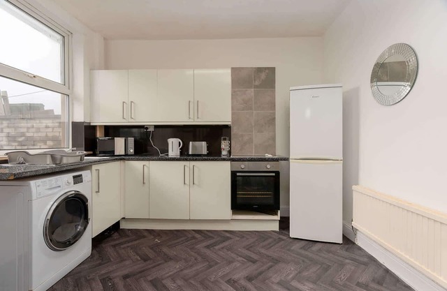 Charming and Modern House With Parking