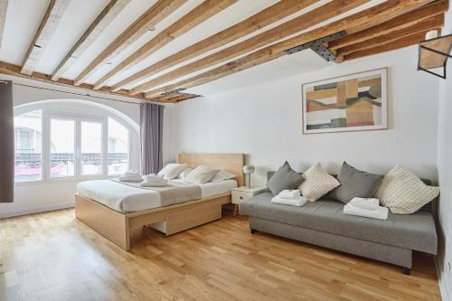 Charming Apartment Center of Paris By Studio Prestige