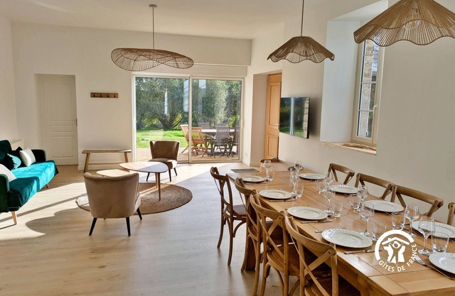 Charming countryside house for 9 guests in Saint-Denis-d'Anjou