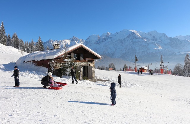Charming cottage on the Plaine Joux slopes (1400 m)