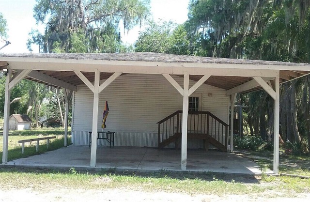 CHARMING FURNISHED MOBILE HOME ALL UTILITIES INCLUDED