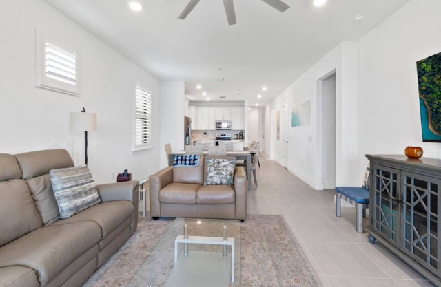 Charming house with clubhouse, pool and gym, WiFi in superb Ave Maria