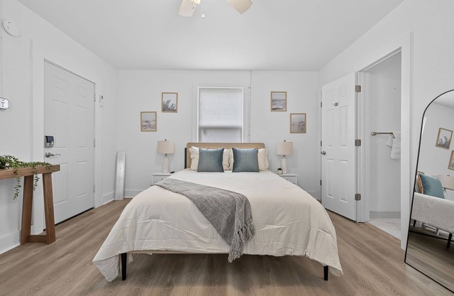 Charming Private Studio Cottage Pensacola