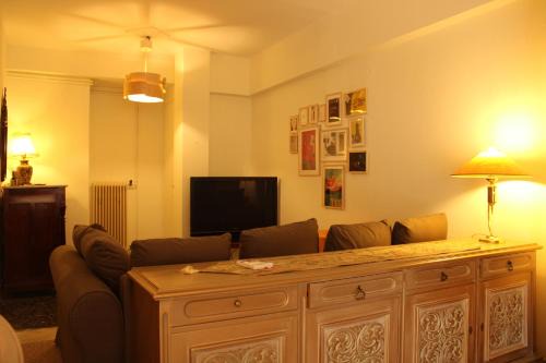 Charming Seaside Flat