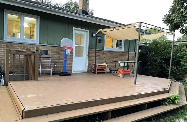 Cheerful 4-bedroom Bunglow with free parkings and best location