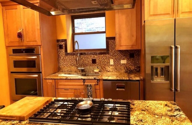 Chicago Wrigley Roscoe Village Lakeview Luxury Flat Free Parkingn