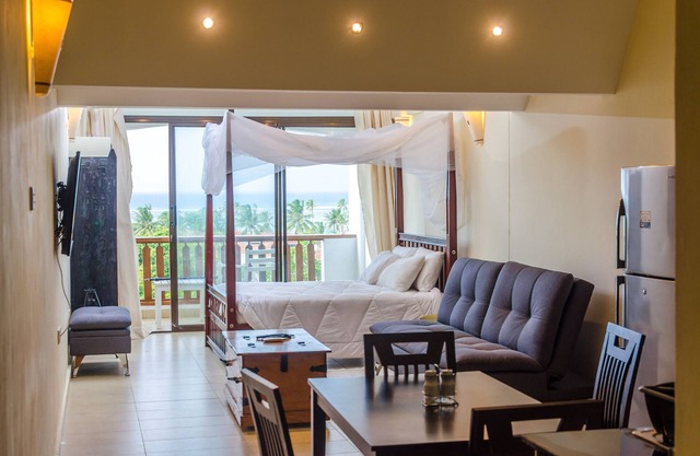 Chrystal Baharini Studio Apartments on the beach