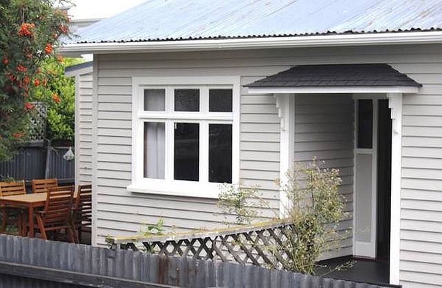 Clarence Cottage- Private and Central