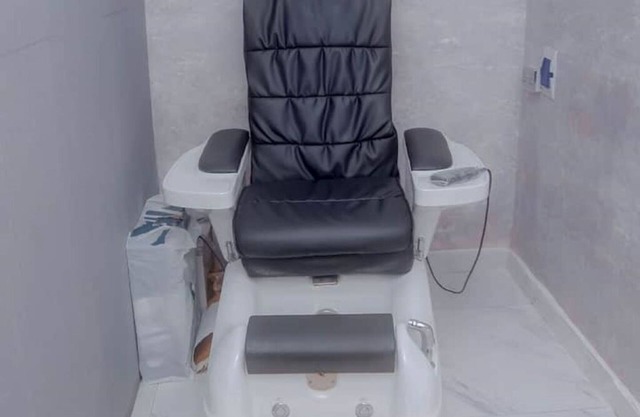 ClassicSuite/B.fast/LekkiPhase1