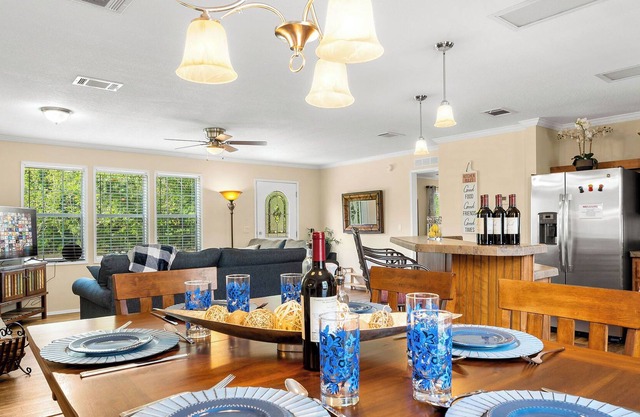 Clewiston is known as "America's Sweetest Town. Relax with the whole family! nn