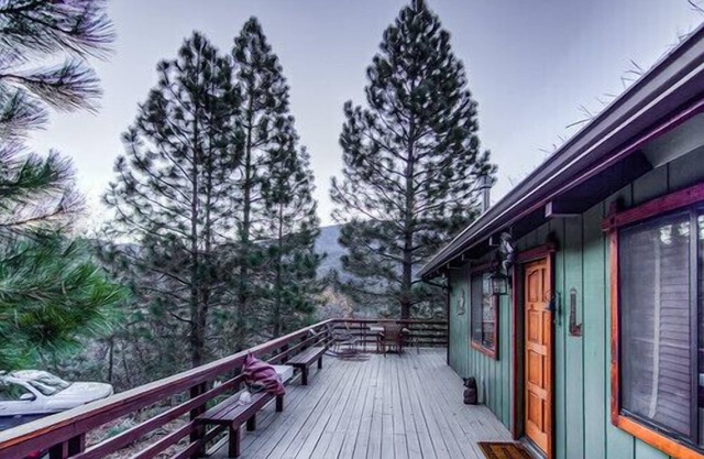 Close to Levi Jackson Wilderness Road State Park! Free Parking, Pet-friendly!