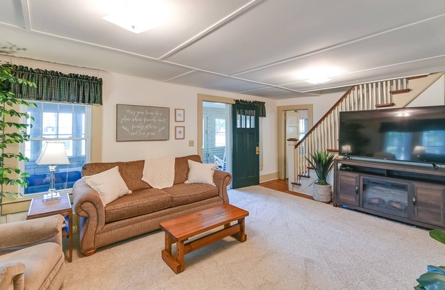 Coastal NC Vacation Rental: Pamlico River Views!