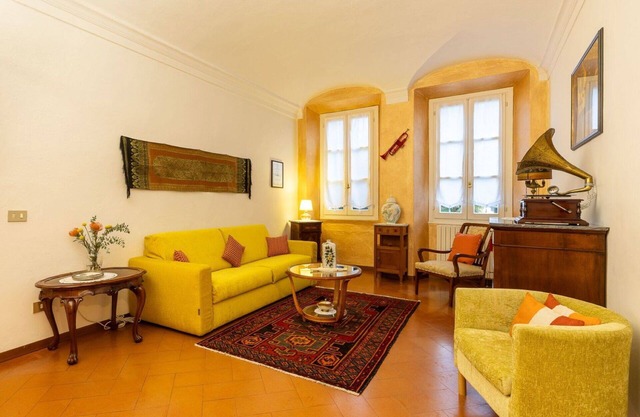 Cosy apartment for 7 people with WIFI, TV and patio