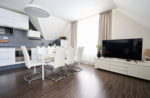 Cosy apartment for 7 people with WIFI and TV