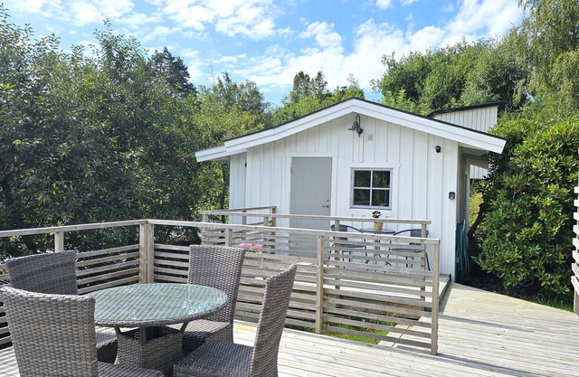 Cottage near sea, art & fishing villages on Tjörn | SE09143