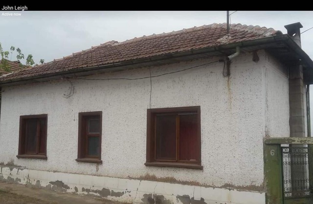 Country house 20 minutes away is the Danube beach river with sand.