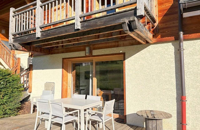 COUNTRY COTTAGE/THE FENIL/6 PERSON