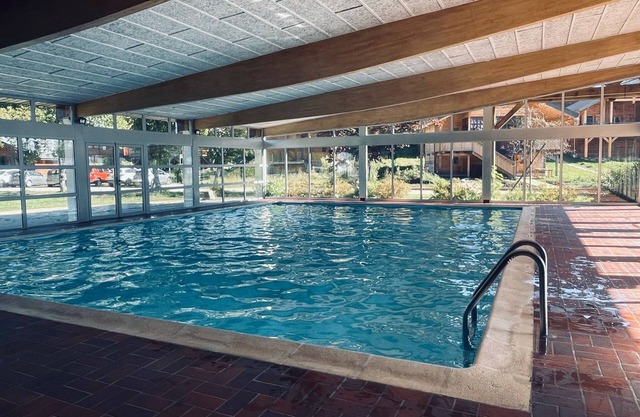 Cozy Countryside Retreat