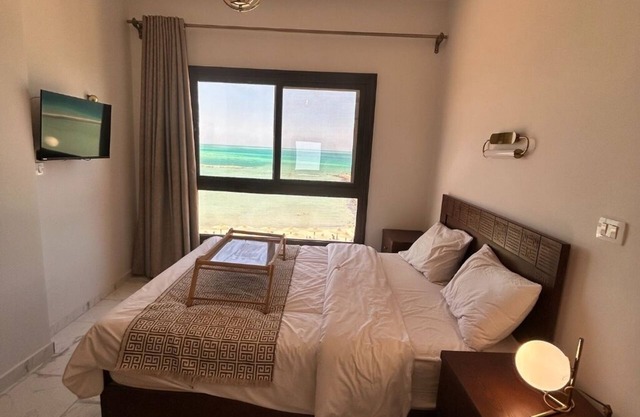 Cozy 1-Bedroom Chalet,Hurghada Concierge at Turtles Beach Resort –Front Sea View