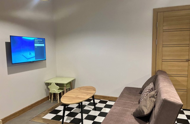 Cozy 2 rooms apartment in heart of Komitas