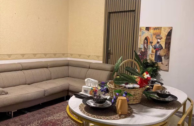 Cozy Apartment in front of pool