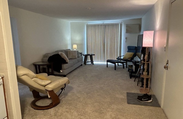 Cozy apartment with WiFi and fitness equipment in lovely Portsmouth