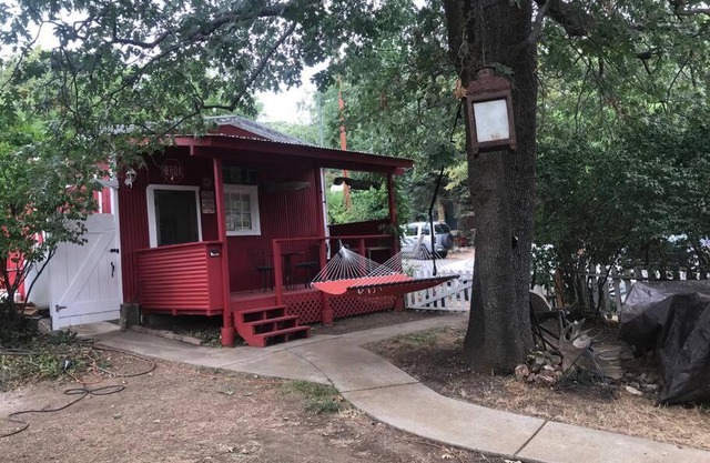 Cozy, Cheerful & Charming Cabin - Historic Julian