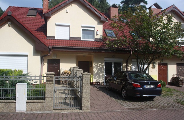 Cozy holiday home 150m from the beach