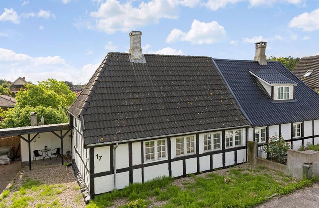 Cozy home in Faaborg with kitchen