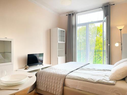 Cozy Two Bedrooms Apartment in Cracow City