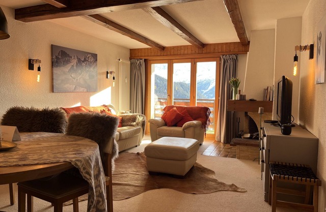 Cozy Verbier flat in front of ski lift with fantastic mountain view!