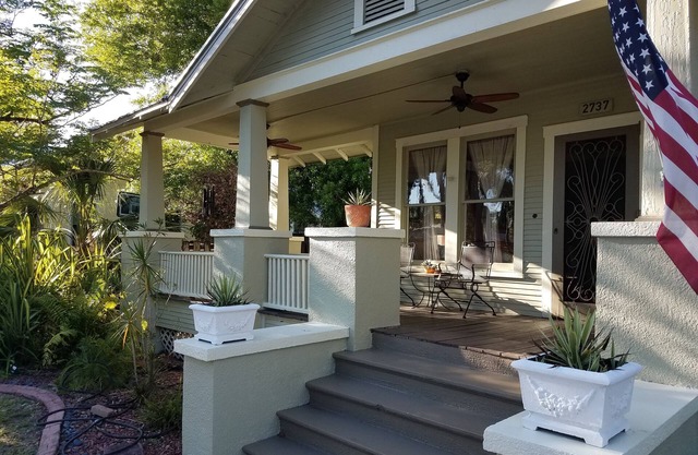 Craftsman Bungalow Pool Home near Downtown Fort Myers River District