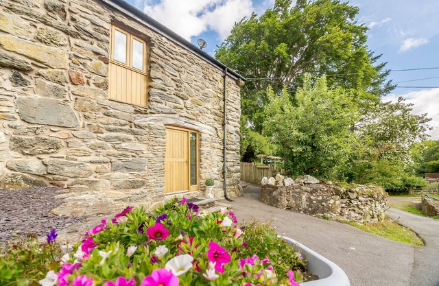 Crud y Wennol - One Bedroom House, Sleeps 2
