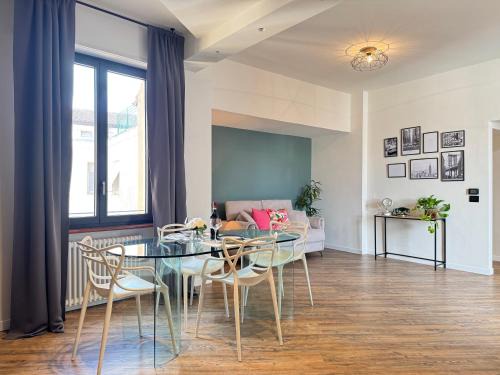 Da Vittoria-Lovely apt with a view, near the Arena