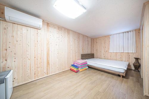 Ddlanchae Hanok Stay - Main House