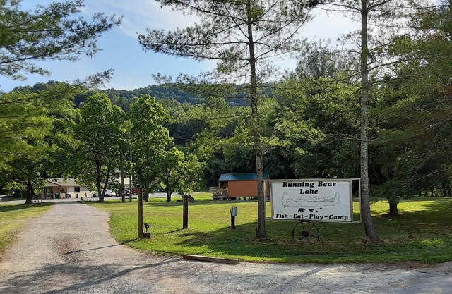 delightful 1 bedroom tiny house