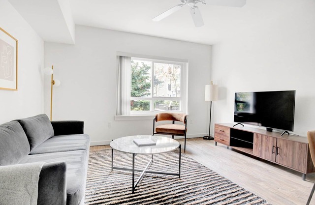 Deluxe Downtown Bellevue 2BR w/W/D & Storage, near Shops, by Blueground