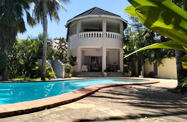 Diani Hideaway Beach Villa, private pool, air conditioning and WiFi