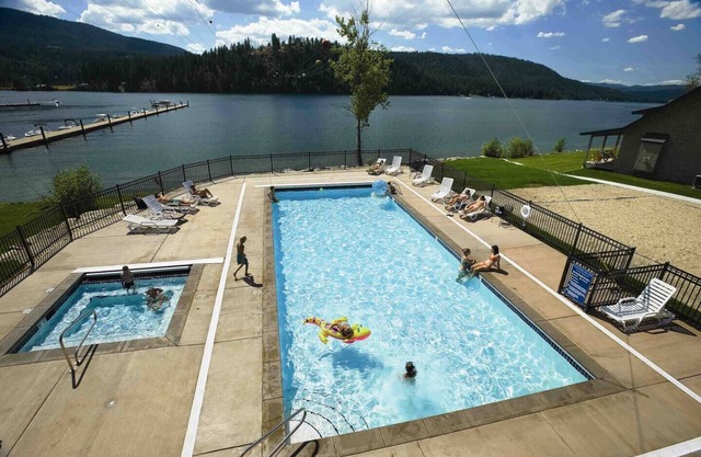 Discover your "Utopia" in this serene and charming bungalow by Lake Pend Oreille!