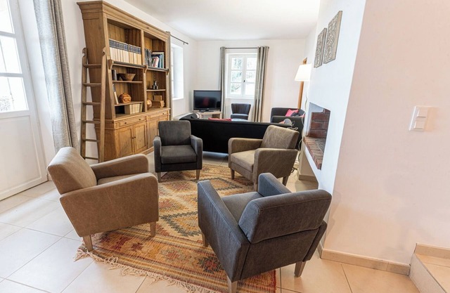 Domaine de Coulon, Maison Goudargues