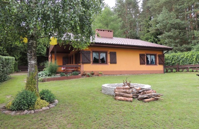 Domek letniskowy nad jeziorem Dadaj na Mazurach